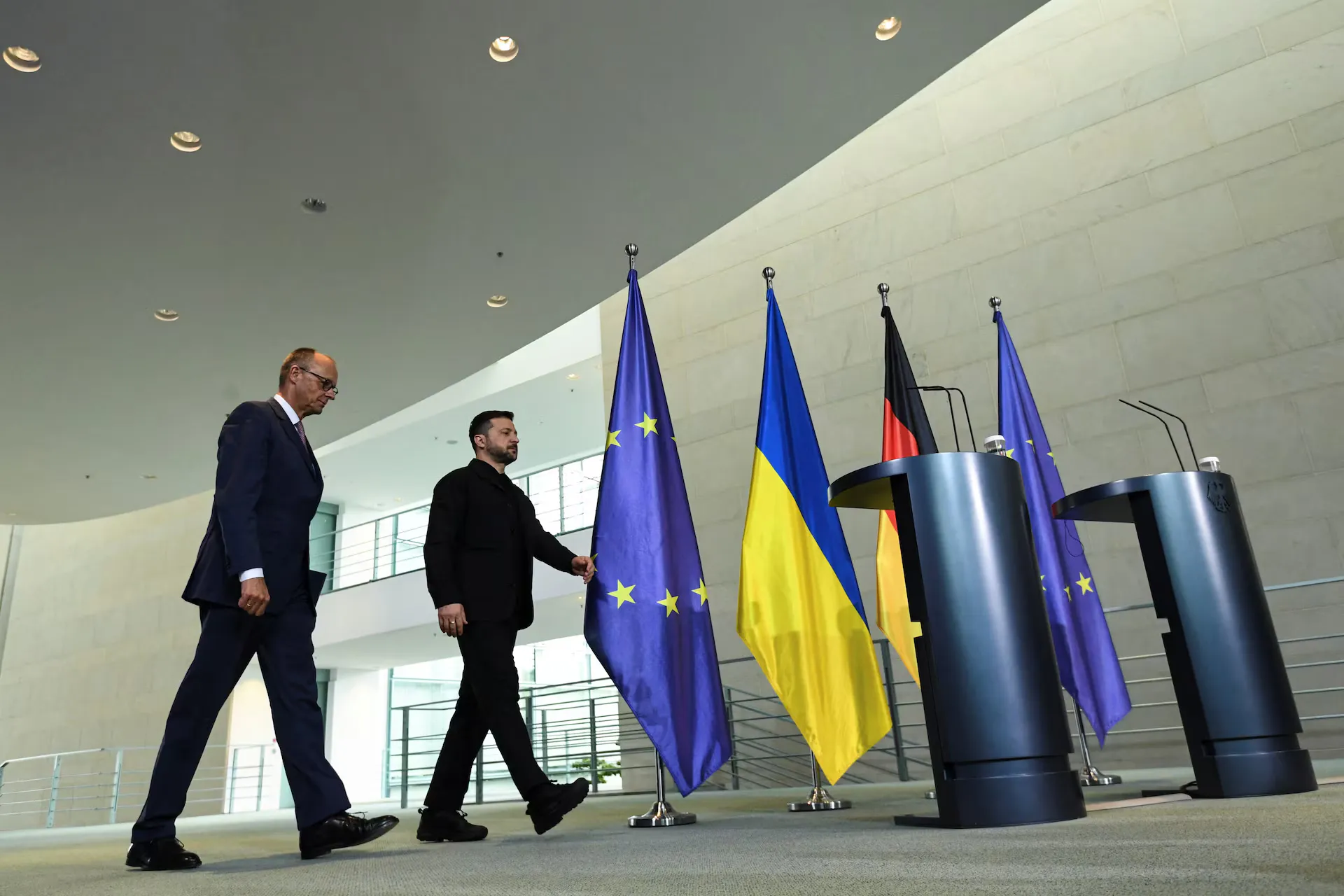 Україна та Європейський Союз: чому повноцінне членство навряд чи відбудеться до 2034 року